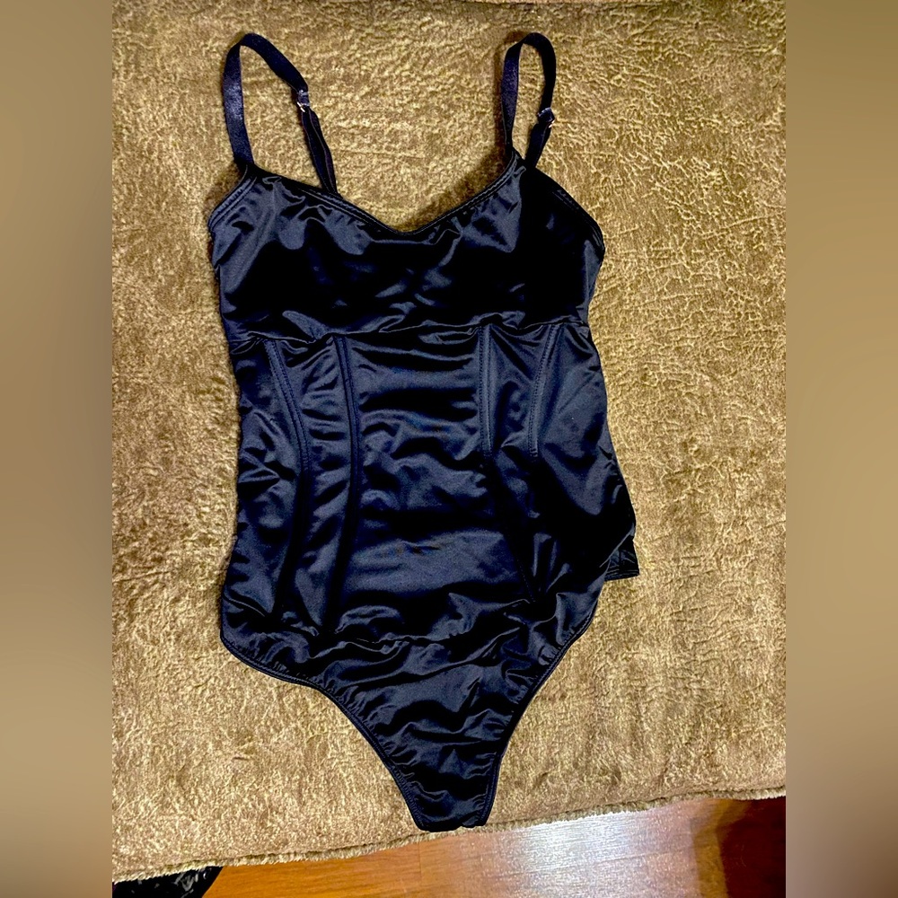 Sofia Vergara shape wear intimates bustier bodysuit
